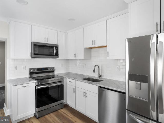 928 Kirkwood St, Wilmington, DE 19801 | MLS #DENC2104