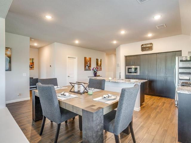 928 Ridgehurst Drive