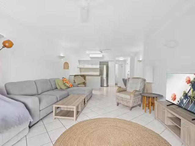 9/293 Esplanade, Cairns North, QLD 4870