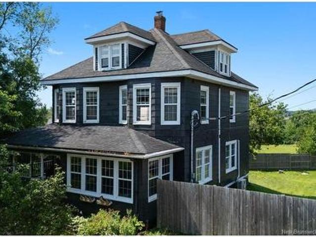 929 931 Amirault St, Dieppe, NB, E1A 1E1 house for sale | Listing ID NB145548 | Royal LePage