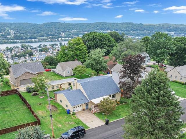 929 Speyer Ave