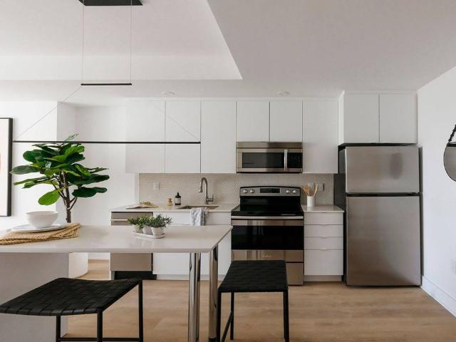 929 Richmond — 2 Bedrooms