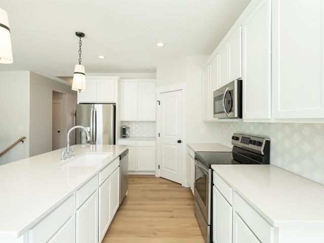 929 Wolf Creek Drive