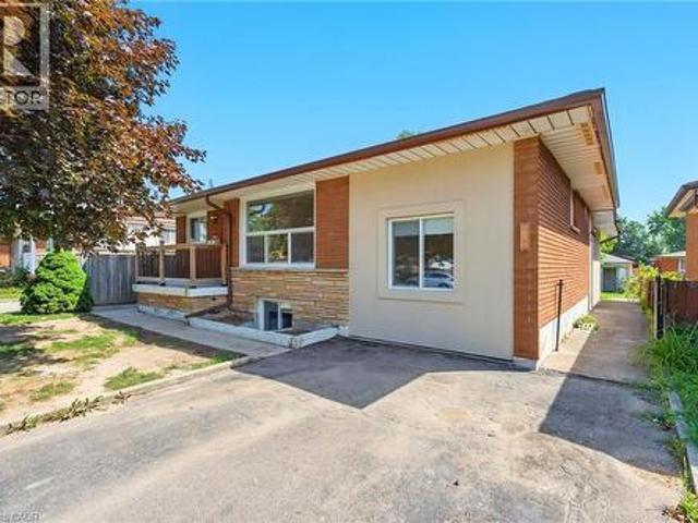 929 Upper Ottawa Street, Hamilton, ON, L8T 3V6 house for sale | Listing ID 40851 | Royal LePage