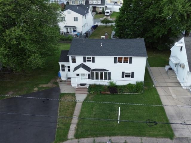 92 Anderson Ave