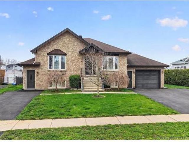 92 Augusta Terr, Moncton, NB, E1G 5B7 house for sale | Listing ID NB149435 | Royal LePage