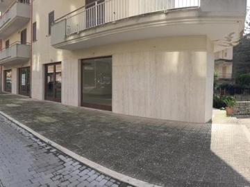 92 bilocale 160mq
