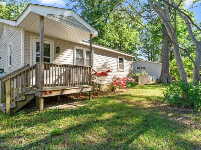 92 Cherry DR