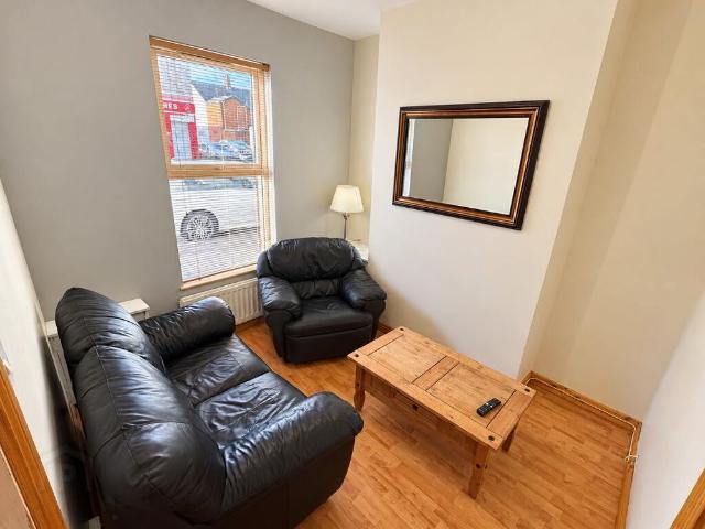 92 Donegal Avenue, Belfast, BT12 6LX