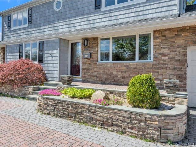 92 Elberta Drive