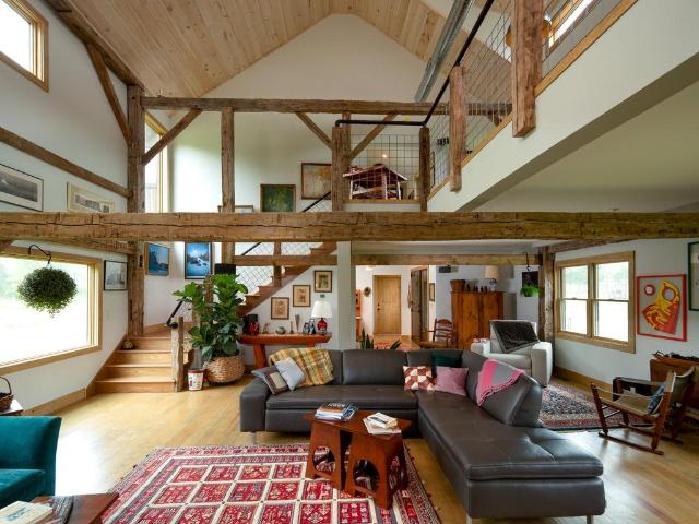 92 Featherbed Lane