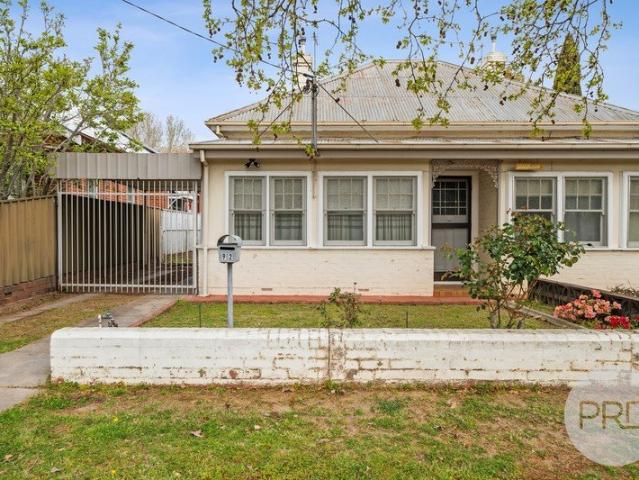 92 Gurwood Street, Wagga Wagga NSW 2650