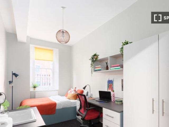 92 Horseferry Road, London, SW1P 2EE, United Kingdom | Room for rent #170470219 | Rentberry