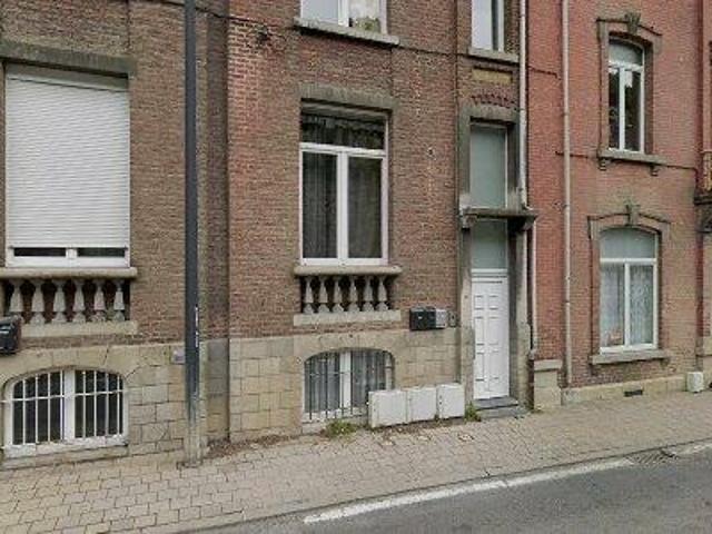 92 m2 apartment for rent in Dinant