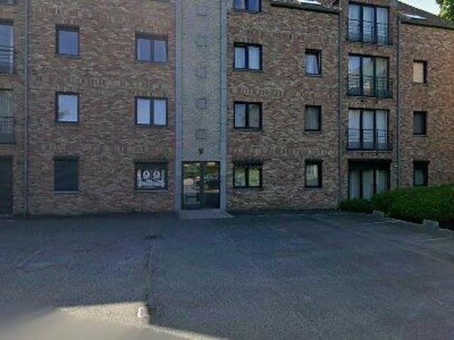92 m2 apartment for rent in Le Roeulx