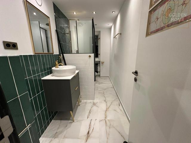 92 m² Wohnkomfort – modern saniert mit Balkon & Homeoffice
