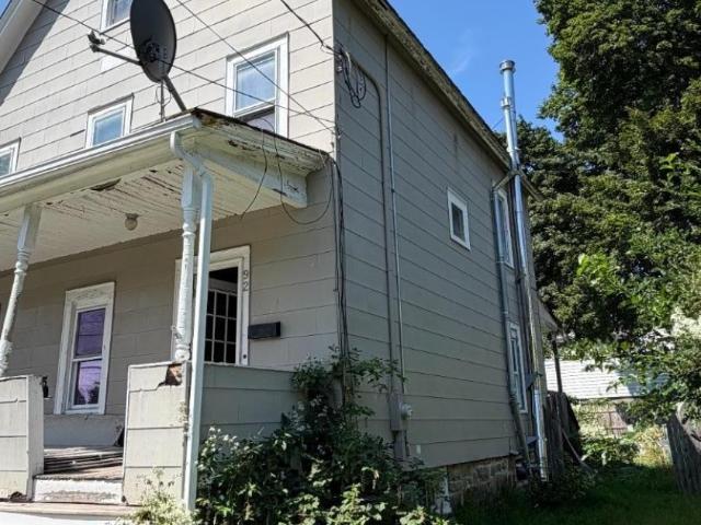 92 Madison St