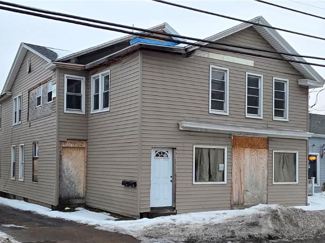 92 Main Street