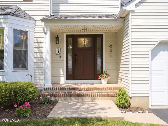 92 Meadow Drive