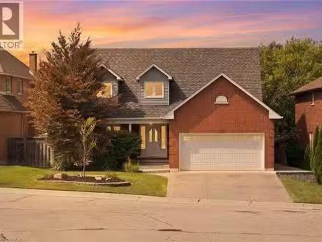 92 National Drive, Hamilton, ON, L8G 5B3 house for sale Lis.