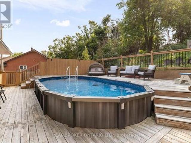 92 Quinn Avenue, Orillia, ON, L3V 3H5 house for sale | Listing ID S13672 | Royal LePage