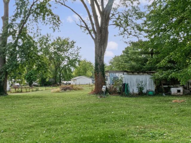 92 SW 10th Street