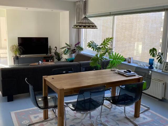 92m2 apartment Amsterdam zuid