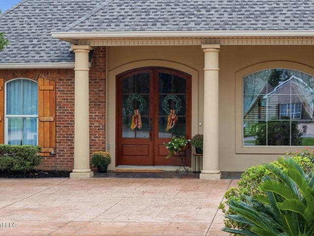 9308 Alcove Lane