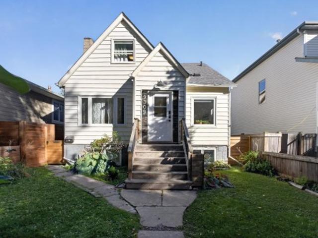 9309 95 Street Nw, Edmonton, AB, T6C 3X1 house for sale | Listing ID E4511 | Royal LePage