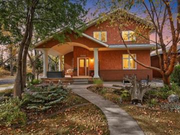 Bonnie Doon, Edmonton, Alberta - Parking