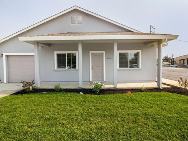 930 12th St, Marysville, CA 95901