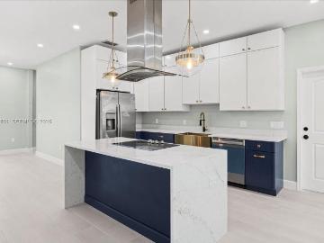 930 34th St, West Palm Beach, FL 33407 | MLS #A12003
