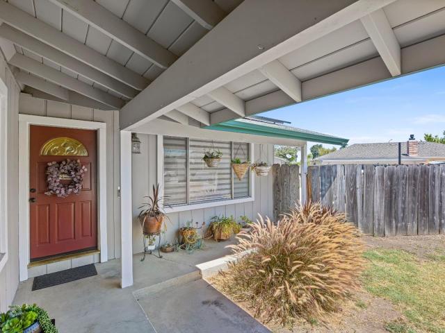 930 Apple Court