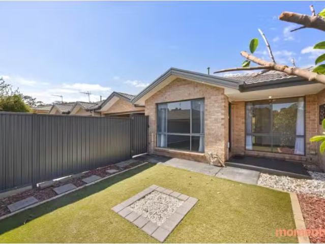9/30 Betty Maloney Crescent, Banks Townhouse for rent Listed.