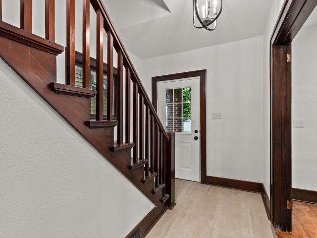 930 Logan Ave
