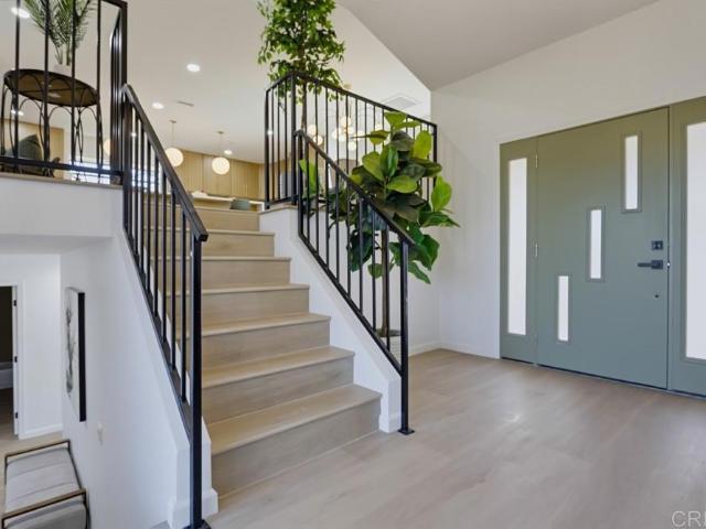 930 Miramar Drive