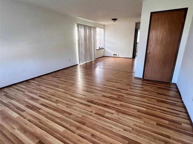 930 S 22nd Court