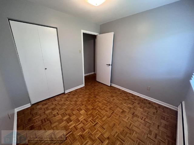 930 Place Sims apartment — Dorval, QC 2 Bedroom 2 Bedroom