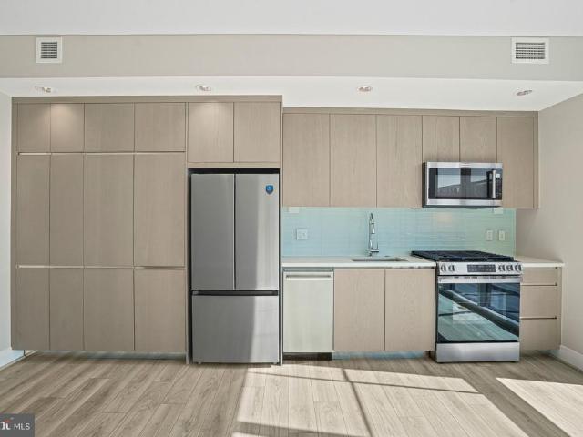 930 Rose Avenue # 1603