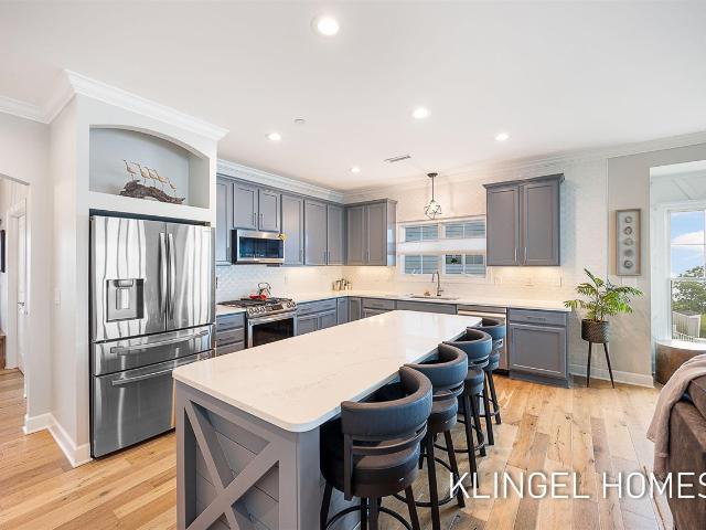 930 W Savidge Street # 20