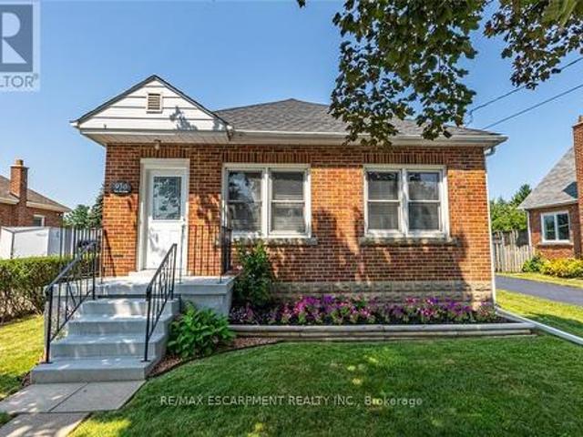 930 West 5Th Street, Hamilton, ON, L9C 3R7 house for sale | Listing ID X13438 | Royal LePage