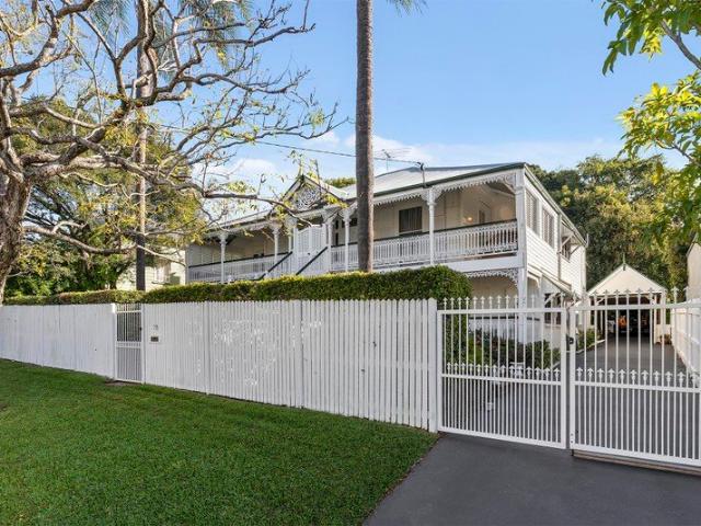 930sqm Queenslander rich in history and potential
