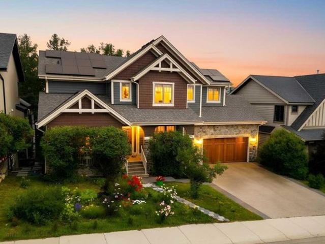 9318 14 Avenue Sw, Calgary, AB, T3H 0M1 house for sale | Listing ID A2331 | Royal LePage