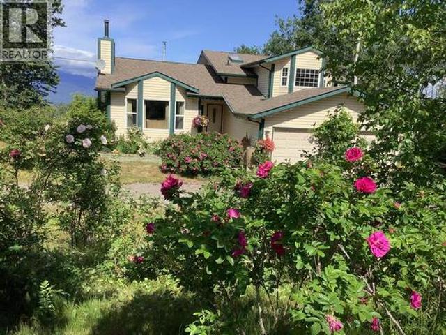 9312 Bluff Road, Telkwa, BC, V0J 1X0 house for sale | Listing ID R3105 | Royal LePage