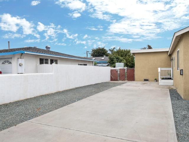 931 93 th St, Imperial Beach, CA 91932 | MLS #260015