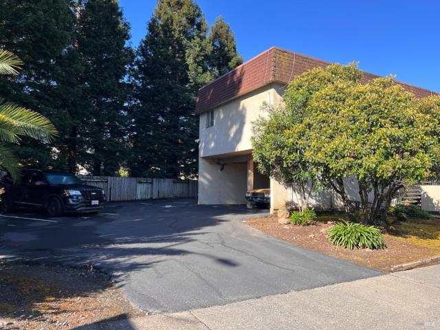 931 Golden Gate Dr, Napa, CA 94558 | MLS #326035