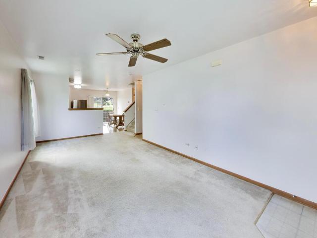 931 E Savannah Drive