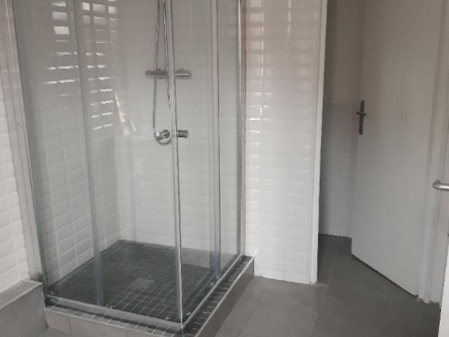 93200 SAINT DENIS 2 PIECES VIDE 39.20m²