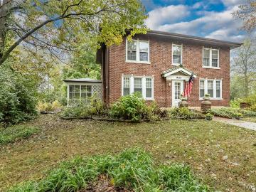 9320 Lincoln Dr, Sunset Hills, MO 63127 | MLS #25072