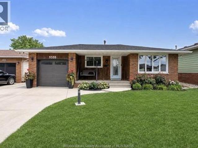 9335 Esplanade, Windsor, ON, N8R 1J3 house for sale | Listing ID 26020 | Royal LePage